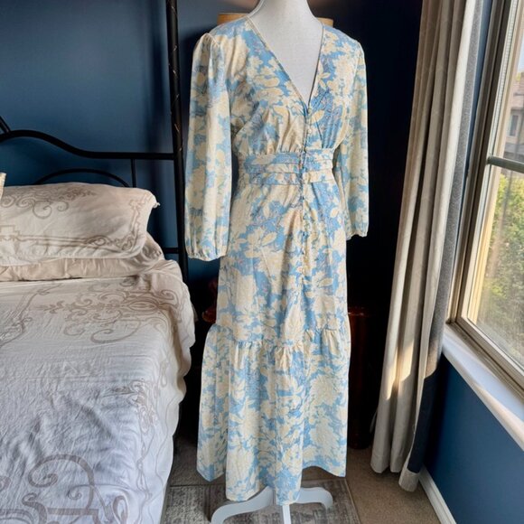 Blue and Cream Floral Long Sleeved Dress - Picture 2 of 12